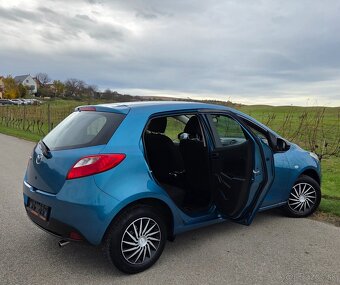 Mazda 2 1.3 16V 55KW/75 koní R.V.08/2012 - 12