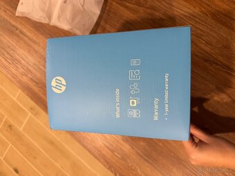 Nový HP Projector CC200 s diaľkovým ovládačom plus plátno - 12