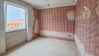 Výhodná ponuka Priestorný rodinný dom v Dvoroch nad Žitavou - 12