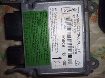 Rozpredam Mazda 3 1,4b 2004 - 12