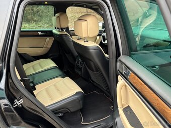 Volkswagen Touareg 3.0TDI Exclusive - 12
