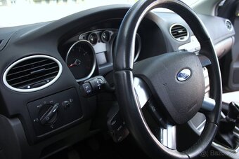 Ford Focus 1.6 16V Duratec Classic X 100k - 12