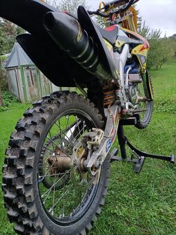 Suzuki rmz 250 vhodná na go alebo nd - 12