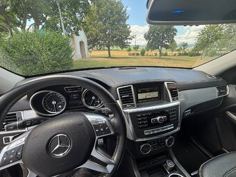 Mercedes Benz Ml w166 - 12