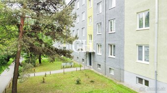 Skvelá adresa, veľký potenciál: 2-izbový byt na Okružnej v R - 12