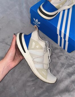 Adidas tenisky - 12
