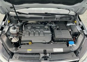 Volkswagen Touran 1.6 TDI COMFORTLINE nafta manuál 81 kw - 12