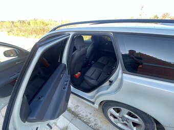 Predám Volvo V50 1,6 drive e 81kW r 2011 - 12