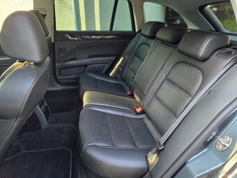 Škoda SuperB 2.0TDI 125kw 4x4 DSG - 12