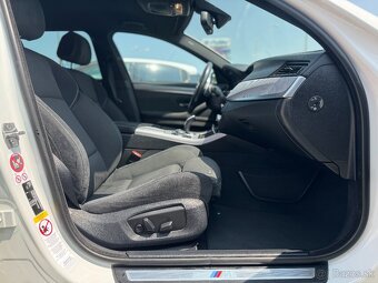 BMW 5 Touring 525d xDrive A/T - 12