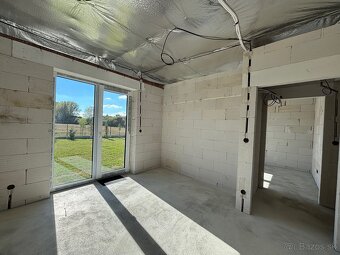 Jablonové: 4-izbový RD - 12