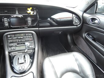 Jaguar XKR 4.0i V8 Supercherger 2000 - 12