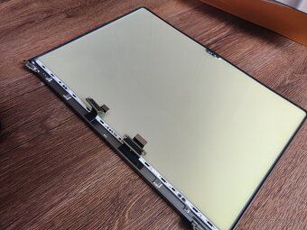 Základná doska + diely Apple MacBook Pro 16 2021 - 12