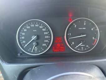 BMW X5 4.0d - 12