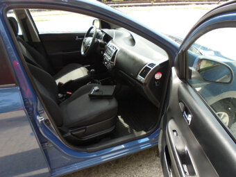 Hyundai i20 1.4i 16V Comfort - 12