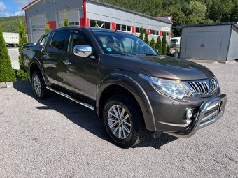 Mitsubishi L 200 L200 2.4 DI-D MIVEC Double Cab Intense AT - 12
