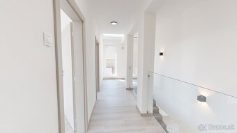 ZNÍŽENÁ CENA Moderná Novostavba 4.izb. rod. domu Vlčkovce - 12