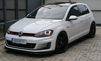 LIPKO SPOJLER PREDNEHO NARAZNÍKU NA NARAZNIK čierne - 12