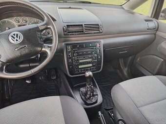 Predám VW Sharan 4x4 1.9 TDi - 12