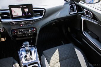 Kia Ceed 1.6 CRDi GT-Line AT/7 100kW - 12