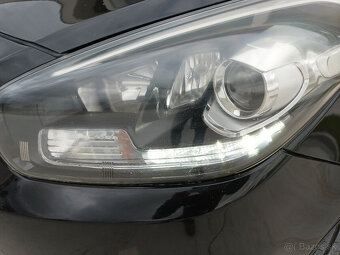 Kia Carens 1.7crdi 115ps 7 miestne top stav - 12