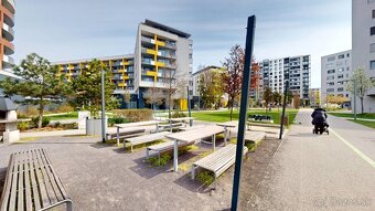 Zariadený 2-izb. byt NUPPU s klímou, parkingom a kobkou - 12