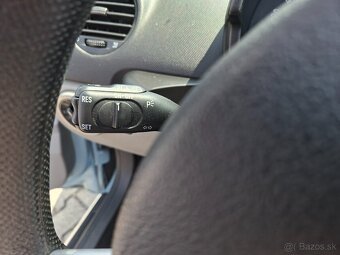 VW Beetle 1.9 TDi Cabrio - 12