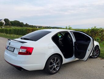 Škoda Octavia RS 2.0 TDI 135KW/183 koní R.V.09/2014 - 12