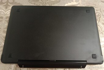 2v1 dotykový tablet/notebook Netbook s Windows 10 - 12