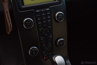 Volvo V50 D3 R-Design 2011 - 12