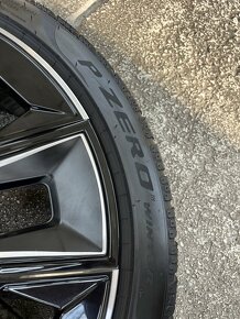 BMW 7 G70 zimna sada pneumatiky Pirelli - 12