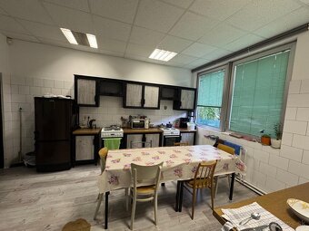 Pronájem RD komerčního objektu – ubytování ve Vizovicích - 12