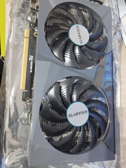 Grafická karta - 8 GB GDDR6 (14000 MHz ), NVIDIA GeForce, Am - 12