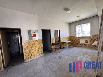 Na predaj budova s veľkým pozemkom–priemyselná zóna,Gbely - 12