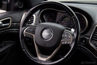 Jeep Grand Cherokee 3.0L V6 Overland A/T - 12