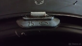 Predám pneu 185/65 R14 s diskom 4×108 - 12