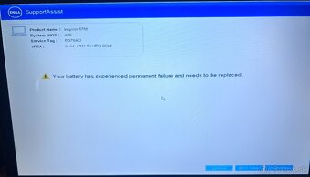 Dell Inspiron / AMD A8-7410 / 8GB RAM / 256GB SSD / 17.3" - 12