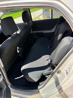 Toyota Yaris 1.0 VVT 2010 - 12