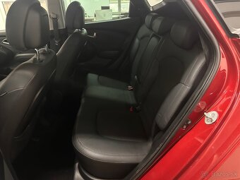Hyundai ix35 2.0i DOHC 4x4 - 12