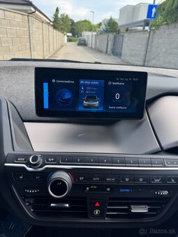 BMW i3s 120Ah, r.2022, Adaptív LED/Temp., Kamera, Vyhr.sedad - 12