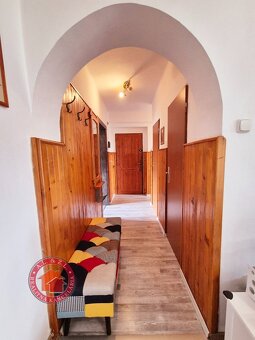 PREROBENÝ 3 izbový BYT V SLÁDKOVIČOVE S GARÁŽOU, 12 m2 KOMOR - 12