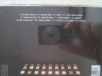 Best of hudba.sk. - Tomáš Bezdeda - obyčajné slová. - 12