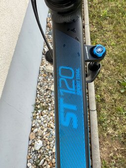 Krásny Rockrider ST120L – 27,5”, kotúčovky, výbava, top stav - 12