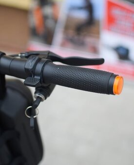 Elektrická kolobežka Kukirin A1 - 12