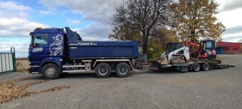 Preprava sťahovanie strojov podvalníkom - 12