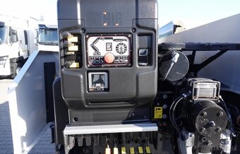 Mercedes-Benz AROCS 2643-6x4-Valník+HR-HIAB 228E-3–EURO 6 - 12