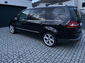 Ford Galaxy - 12