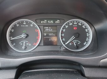Škoda Fabia Kombi 1.4 16V ELEGANCE DIG.KLIMA TAŽNÉ - 12