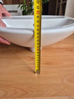 Kúpeľňové/WC umývadlo JIKA - 45cm - 12