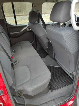 Nissan Navara D40 2.5 DCi 4x4 RV2009 - 12
